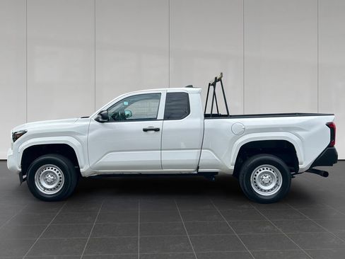 Used 2024 Toyota Tacoma SR RWD image 2