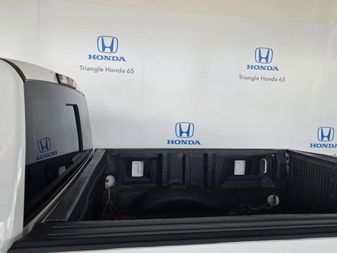 Used 2020 Ford F150 Lariat image 46