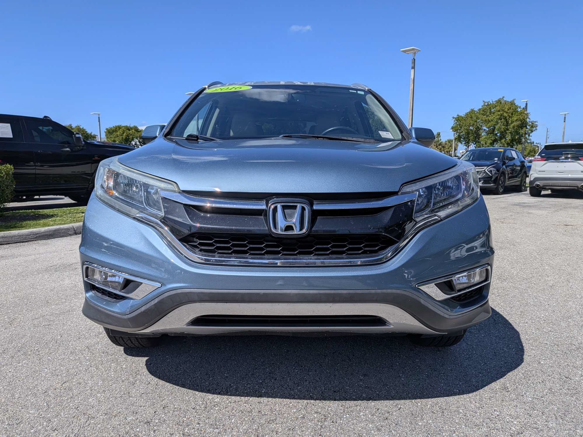 Used 2016 Honda CR-V EX-L image 2