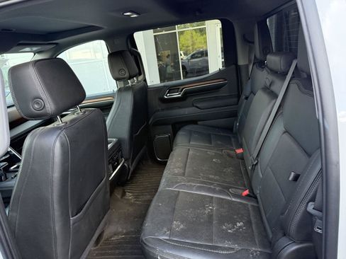 Used 2024 GMC Sierra 1500 Denali w/ Denali Reserve Package AWD/4WD image 16