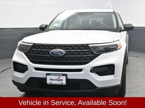 Used 2021 Ford Explorer 4WD image 2