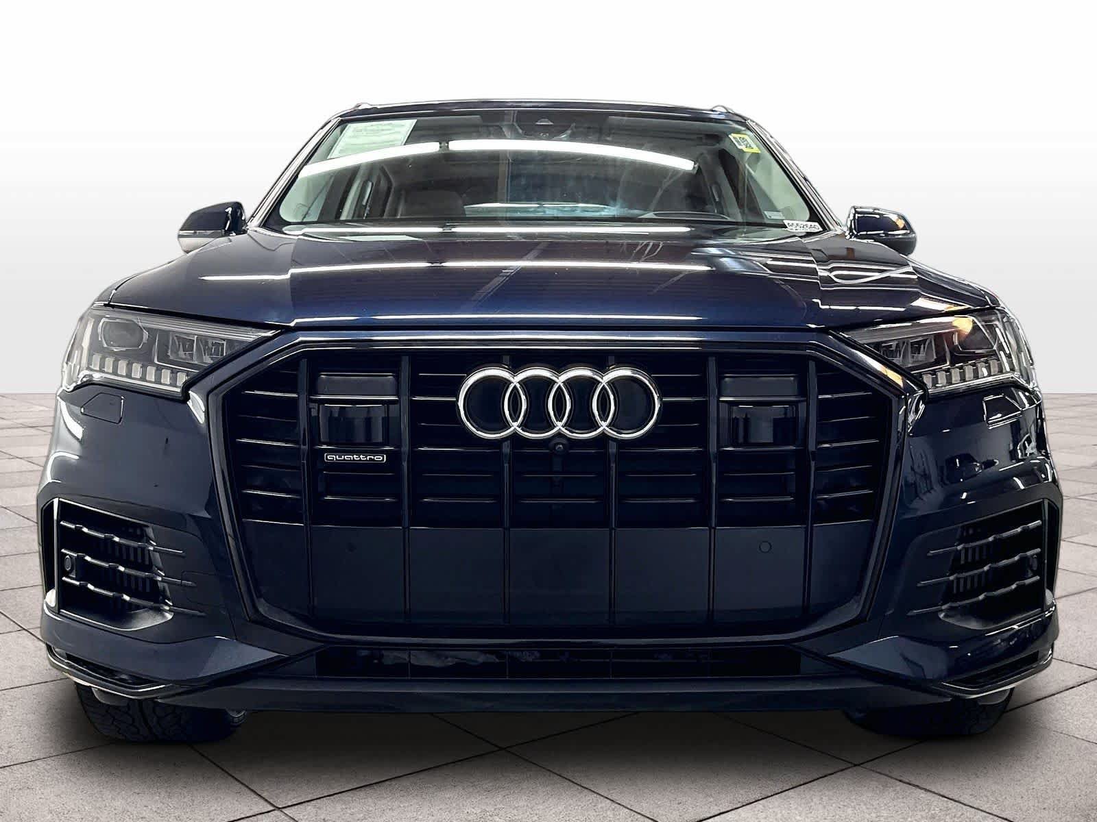 Used 2023 Audi Q7 3.0T Prestige w/ Prestige Package AWD/4WD image 3