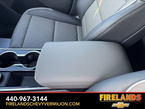 New 2026 Chevrolet Equinox LT w/ Convenience Package II image 28