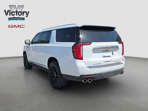 Used 2023 GMC Yukon XL Denali AWD/4WD image 15