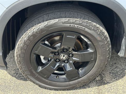 Used 2025 Honda Ridgeline Black Edition image 11