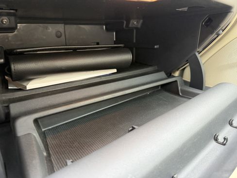 Used 2014 Volvo S60 T5 image 40