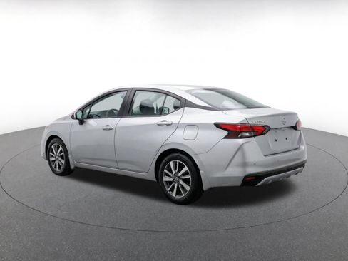 Used 2025 Nissan Versa SV FWD image 6
