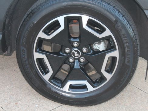Used 2024 Ford Bronco Sport Outer Banks AWD/4WD image 3