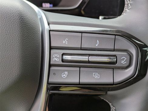 New 2025 Chevrolet Colorado LT w/ LT Convenience Package image 27