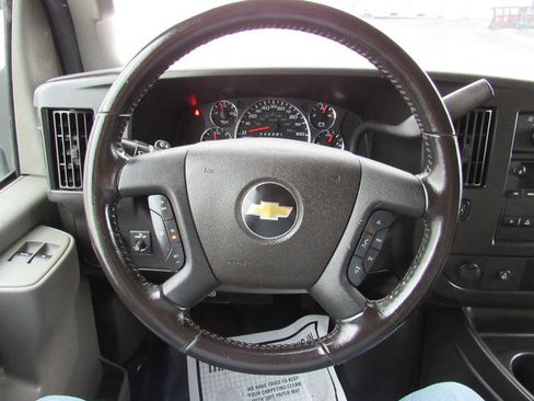 Used 2021 Chevrolet Express 3500 w/ Power Convenience Package RWD image 36