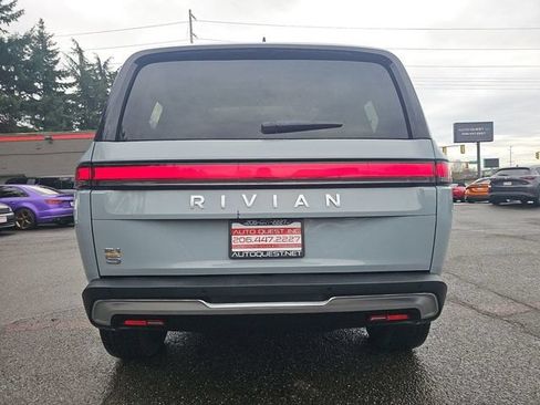 Used 2023 Rivian R1S Adventure AWD/4WD image 22