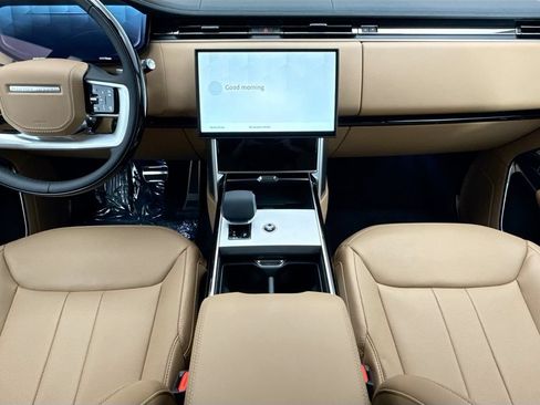 New 2026 Land Rover Range Rover Long Wheelbase SE AWD/4WD image 13