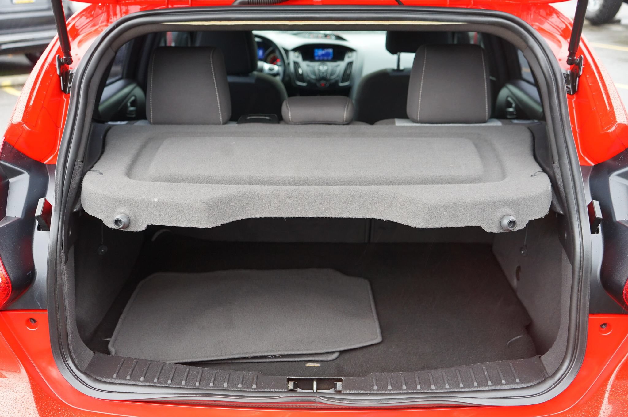 Used 2013 Ford Focus ST FWD image 9