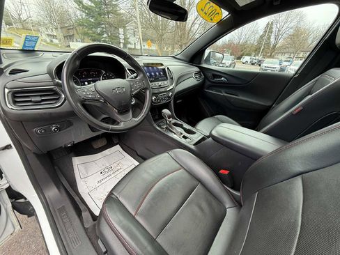 Used 2022 Chevrolet Equinox RS w/ RS Leather Package image 18