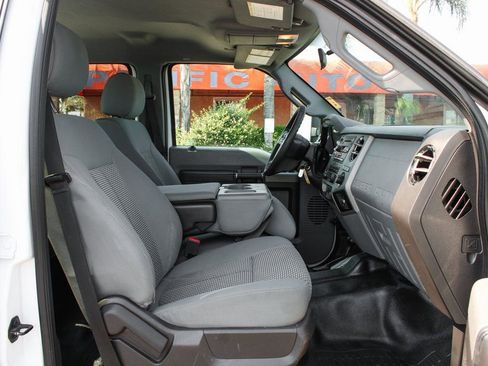 Used 2016 Ford F450 XLT AWD/4WD image 34