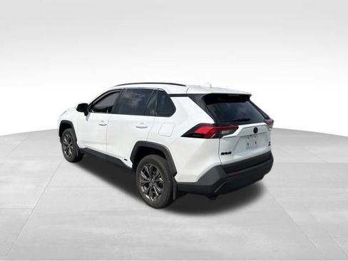 Used 2023 Toyota RAV4 XLE Premium AWD/4WD image 10