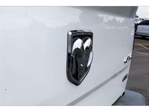 Used 2012 RAM 3500 Laramie w/ Cold Weather Group AWD/4WD image 31