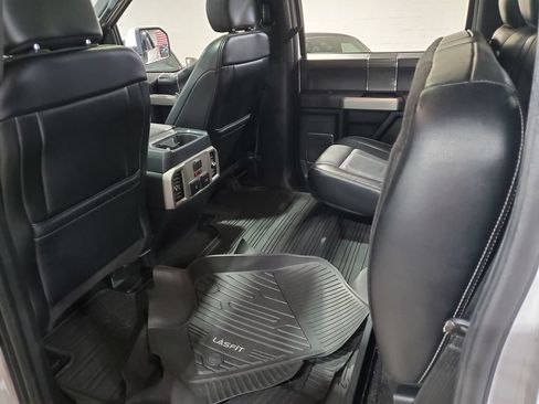 Used 2018 Ford F150 Lariat w/ Equipment Group 502A Luxury AWD/4WD image 23