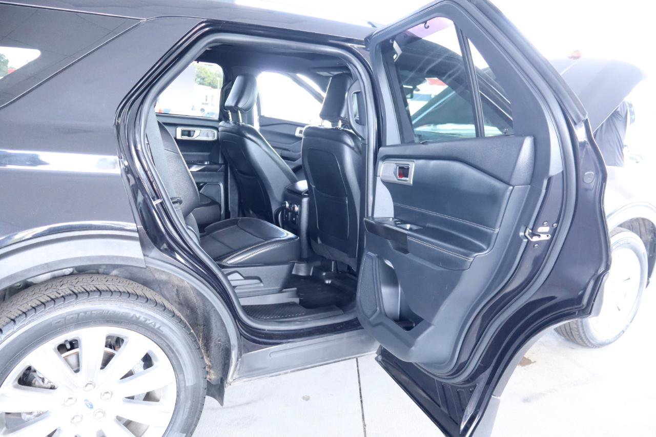 Used 2020 Ford Explorer Limited AWD/4WD image 37