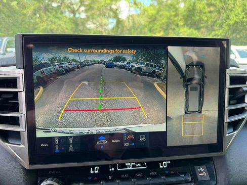 Used 2025 Toyota Sequoia Limited AWD/4WD image 6