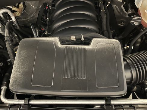 Used 2023 Cadillac Escalade ESV Sport Platinum AWD/4WD image 25