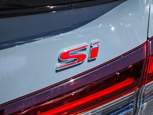 Used 2025 Honda Civic Si image 11
