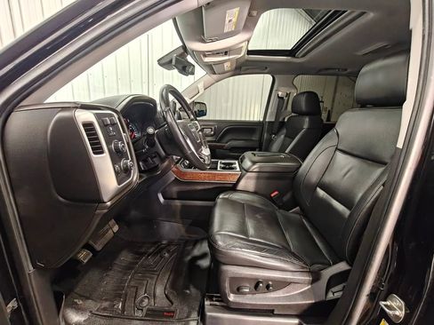 Used 2018 GMC Sierra 1500 SLT image 32