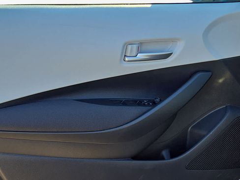 Used 2026 Toyota Corolla SE w/ SE Package image 19