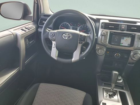 Used 2018 Toyota 4Runner SR5 image 15