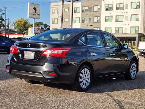 Used 2016 Nissan Sentra SV image 11
