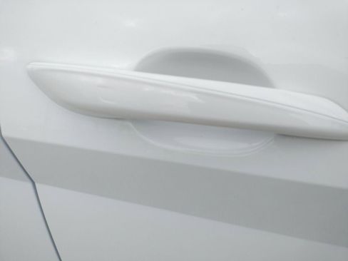 Used 2025 Hyundai Elantra Limited FWD image 42