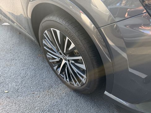 Used 2025 Lexus RX 350 Premium Plus w/ Accessory Package (Z1) FWD image 11