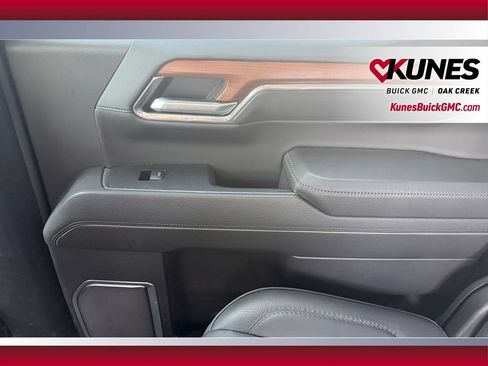 Used 2023 GMC Sierra 1500 Denali w/ Technology Package AWD/4WD image 34