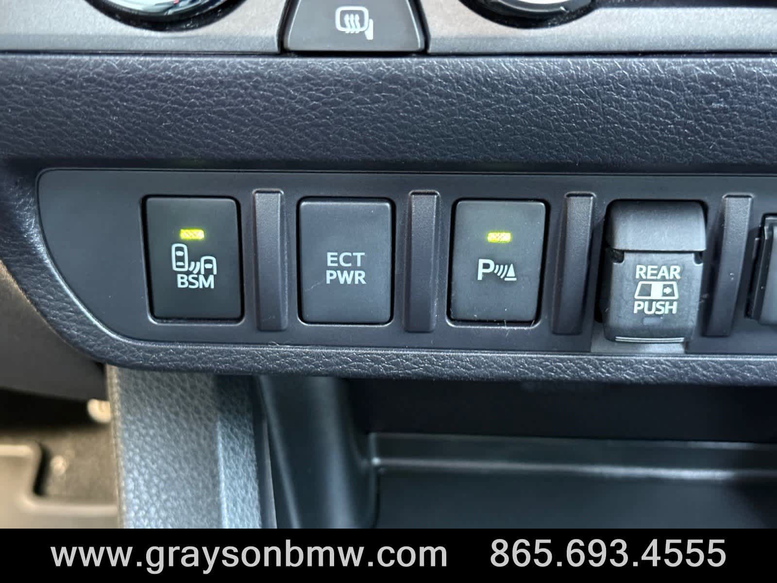 Used 2023 Toyota Tacoma TRD Sport w/ Technology Package AWD/4WD image 25