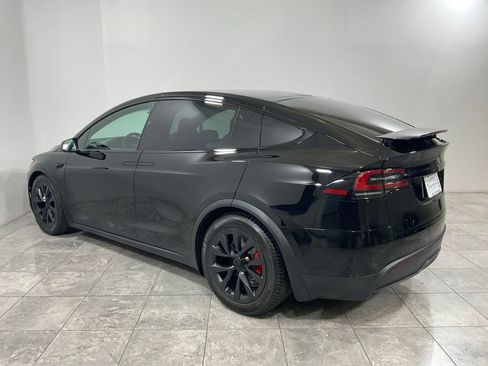 Used 2023 Tesla Model X Plaid AWD/4WD image 5