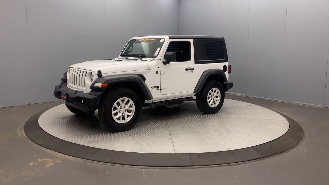 Used 2023 Jeep Wrangler Sport AWD/4WD image 9
