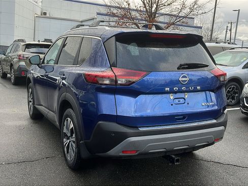 Used 2023 Nissan Rogue SV w/ SV Premium Package image 5