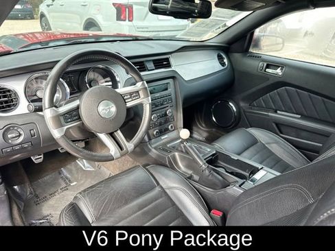 Used 2012 Ford Mustang Premium RWD image 7