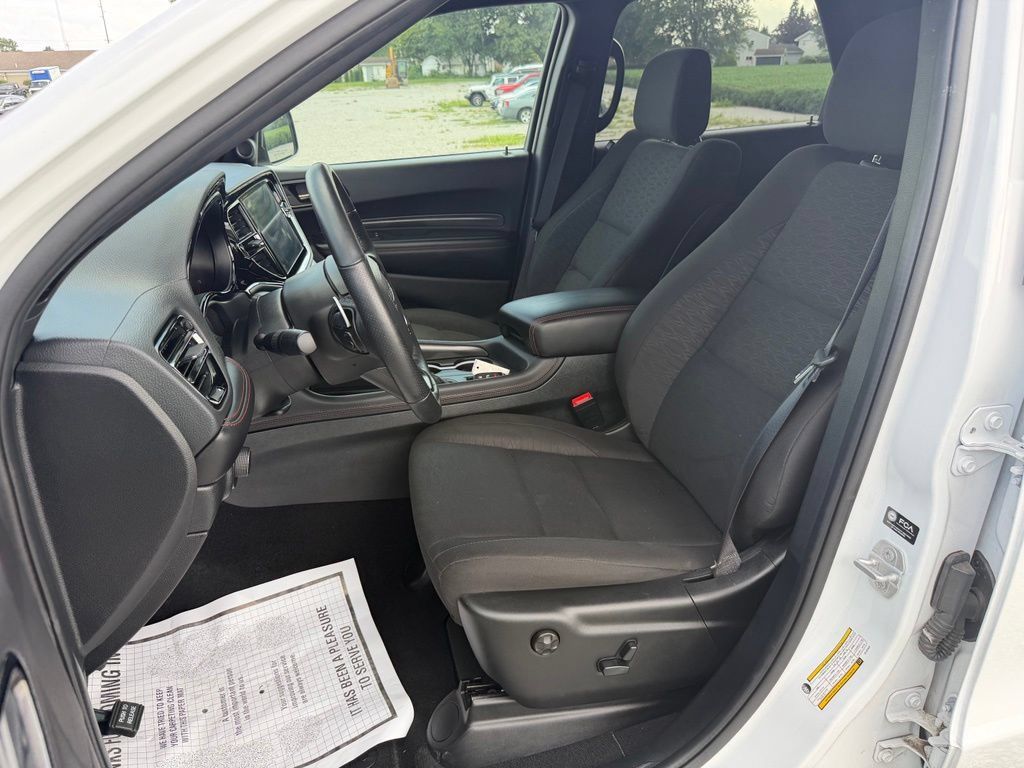 Used 2026 Dodge Durango GT RWD image 3