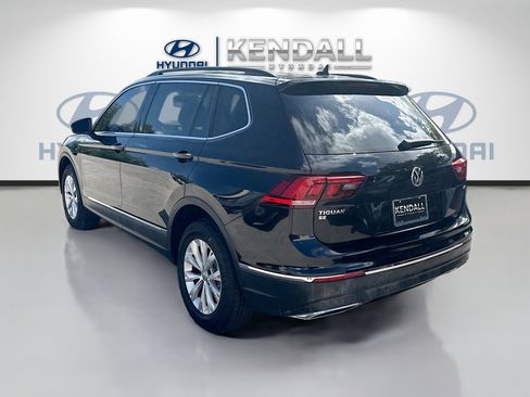 Used 2018 Volkswagen Tiguan SE FWD image 4