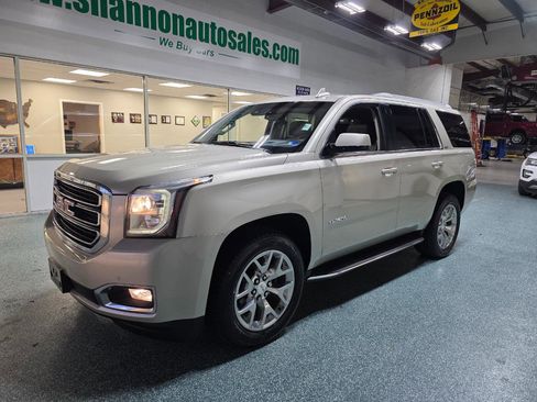 Used 2016 GMC Yukon SLT w/ Open Road Package image 2