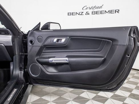 Used 2022 Ford Mustang GT Premium w/ Equipment Group 401A RWD image 22