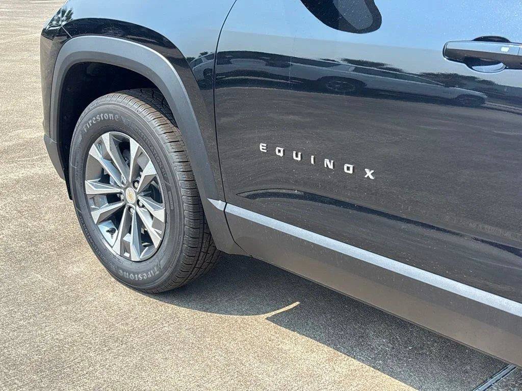 New 2026 Chevrolet Equinox LT FWD image 15