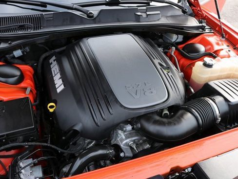 Used 2021 Dodge Challenger R/T w/ Blacktop Package image 10