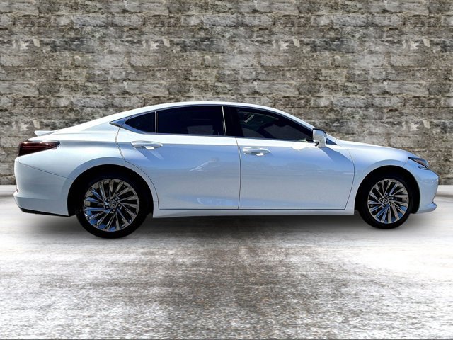 Certified 2025 Lexus ES 350 Ultra Luxury w/ Accessory Package (Z1) FWD image 8