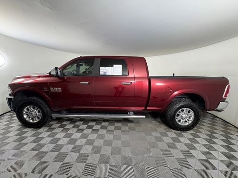 Used 2017 RAM 3500 Laramie w/ Convenience Group image 4