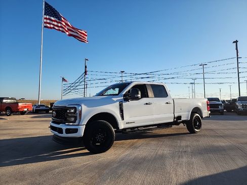 Used 2023 Ford F250 XL w/ STX Appearance Package image 2
