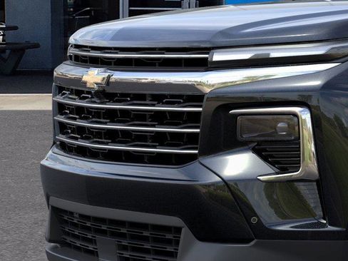 New 2025 Chevrolet Traverse LT w/ Enhanced Driving Package image 13