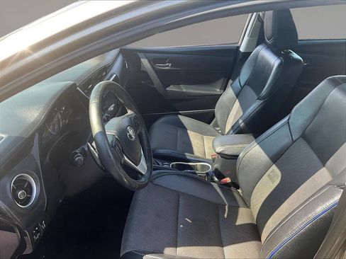 Used 2017 Toyota Corolla SE w/ Carpet Mat Package (TMS) FWD image 19