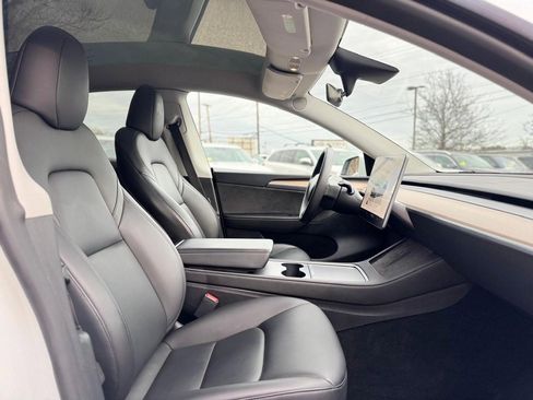 Used 2023 Tesla Model Y Long Range image 23